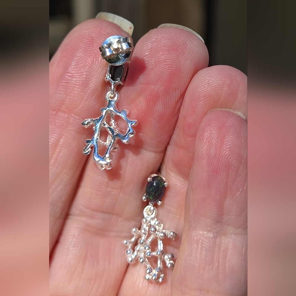 Black Opal 1k Natural Gemstone Stetling & White Gold Earrings - Picture 8 of 8